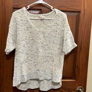 LOFT medium creme and navy blue short sleeved sweater. Size M